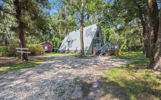 Natures Nook A-frame 2 BDR
