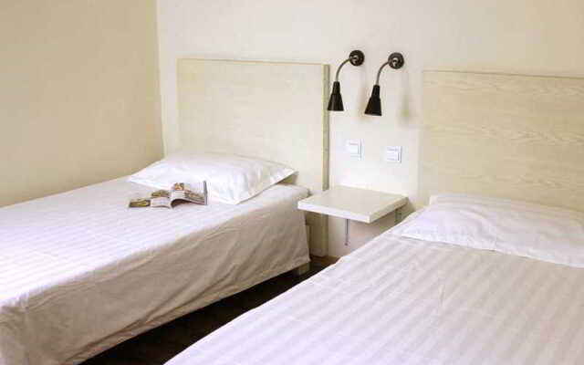 Cinderella Hotel at Shi Foying