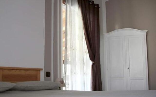 Affittacamere La Lea