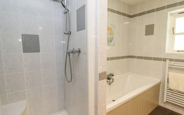 The Coach House at Plas Dolguog