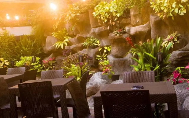 Hotel El Arroyo
