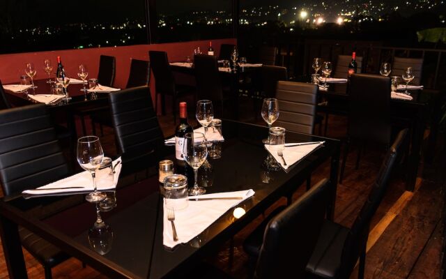 Laurentia hotel boutique