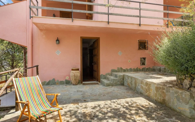 Belvilla by OYO Quaint Villa in Carini With Garden
