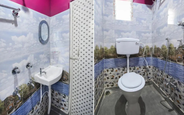 Green Palace Guest House by OYO Rooms