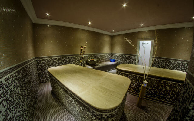 Fort Noks Grand Resort