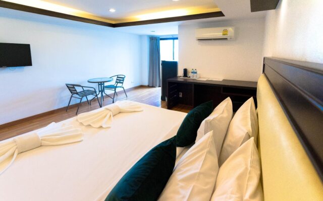Initial Hua Hin