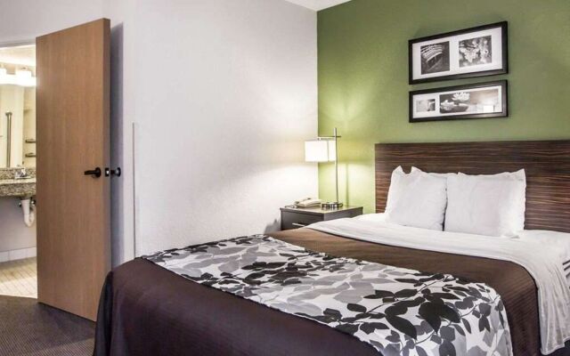 Sleep Inn & Suites Columbus - State University Area