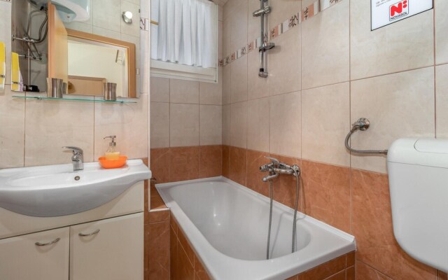 Stunning Home in Crikvenica With Wifi and 3 Bedrooms