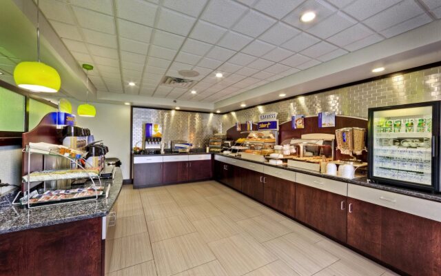 Holiday Inn Express Chillicothe East by IHG