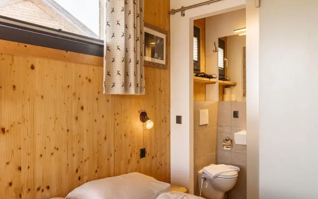 Chalet With Panoramic Sauna
