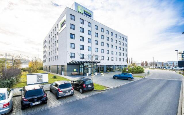 Holiday Inn Express Düsseldorf City North by IHG