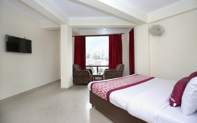 OYO 10399 Hotel Rosewood INN