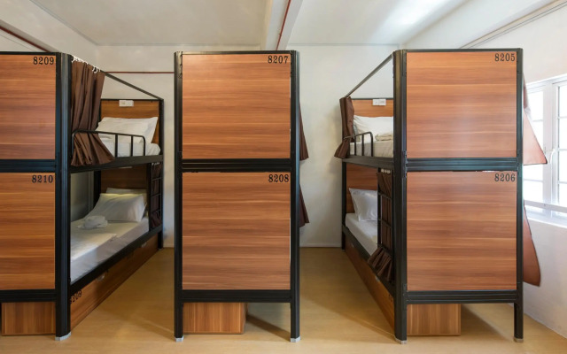 7 Wonders Hostel @ Upper Dickson (SG Clean Certified)