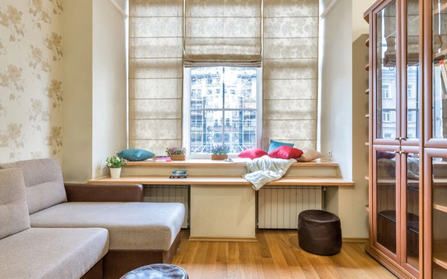 Апартаменты на Московском пр-те, 4