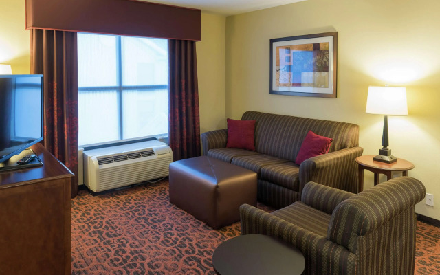 Hampton Inn & Suites Tampa-North