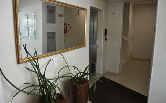 Belíssimo apto 2 suítes com vista para o mar