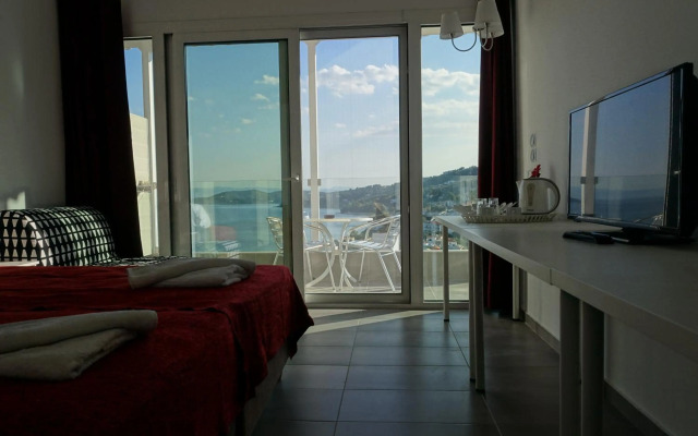 Rene Hotel