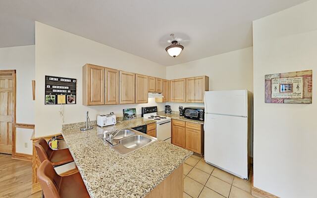 830golf1 2 Bedroom Condo