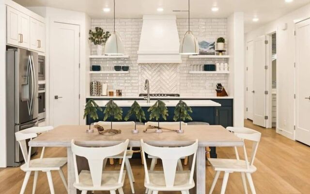 Lux Azul by RedAwning