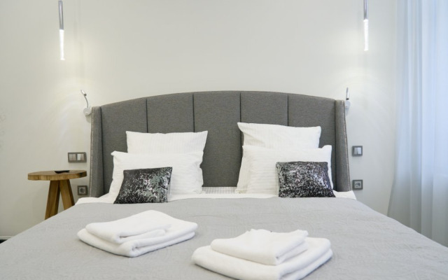 Апартаменты на улице Большая Красная 6к2