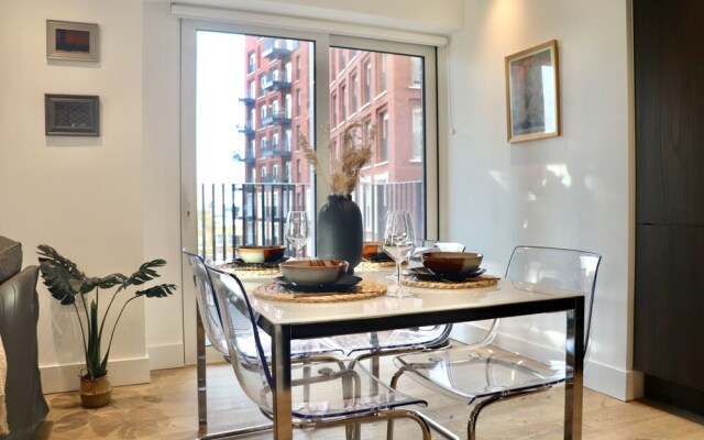 Luxury 2 Bedroom Apartment Near Central London