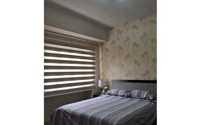 Favila Condotel Units 150 Newport Blvrd