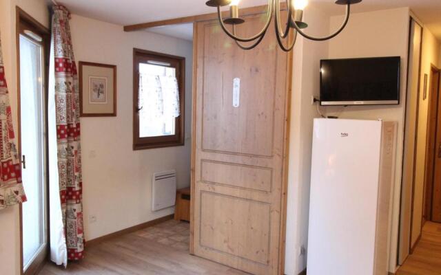 Appartement Lanslevillard, 3 pièces, 6 personnes - FR-1-508-51