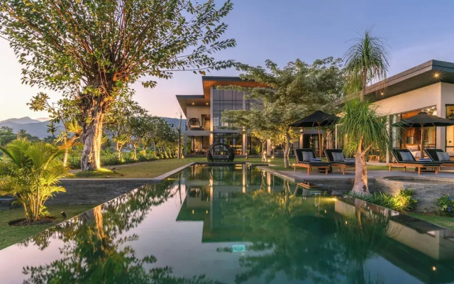 Sea View Pool House