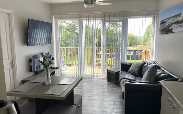 Jjslodge Luxury Chalet in Kilkhampton Bude