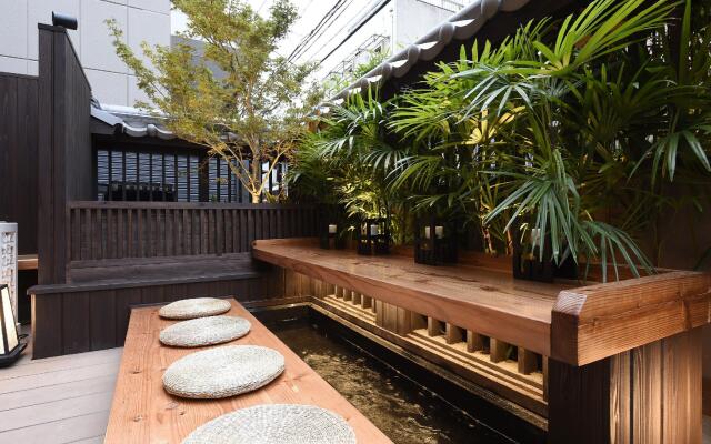 Capsule Hotel Anshin Oyado Premier Resort Kyoto Shijo Karasuma