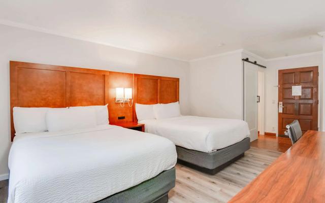 Ramada by Wyndham Mountain View
