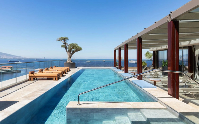 Izmir Marriott Hotel