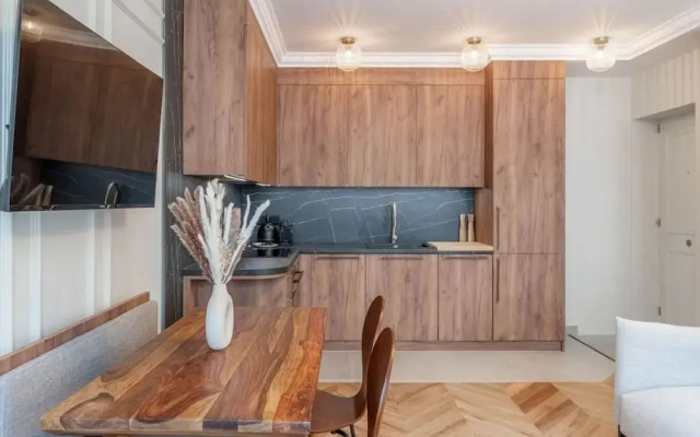 Lavie Maison Central Dominique