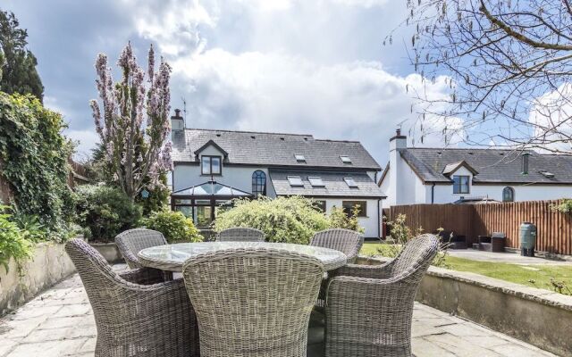 French Fields - 4 Bedroom House - St Florence