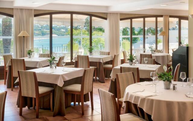 Hotel ILUNION Caleta Park