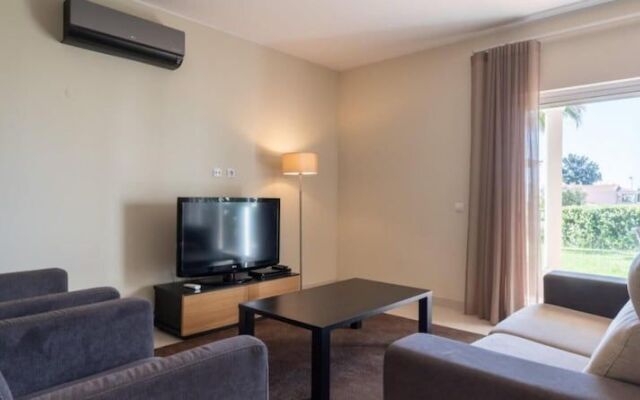 Sensational 2 Bedroom Townhouse 4 People
