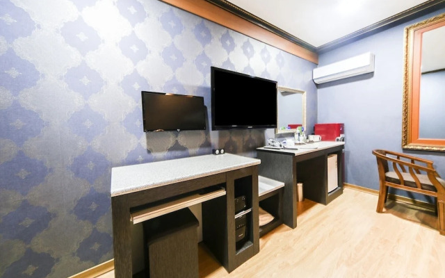 M Boss Motel