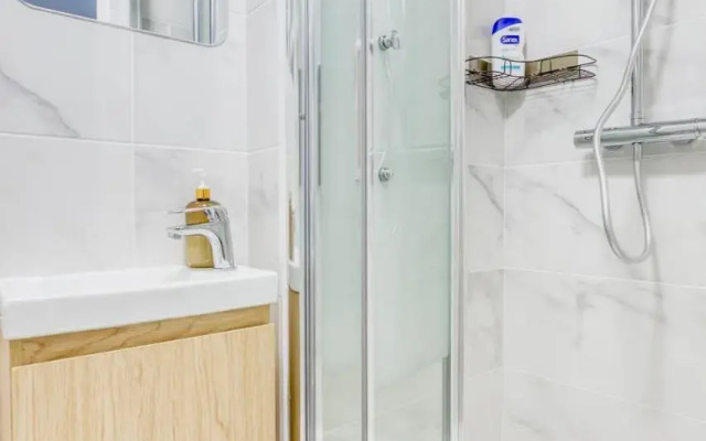New & Modern house / Near RER / Disney & Paris
