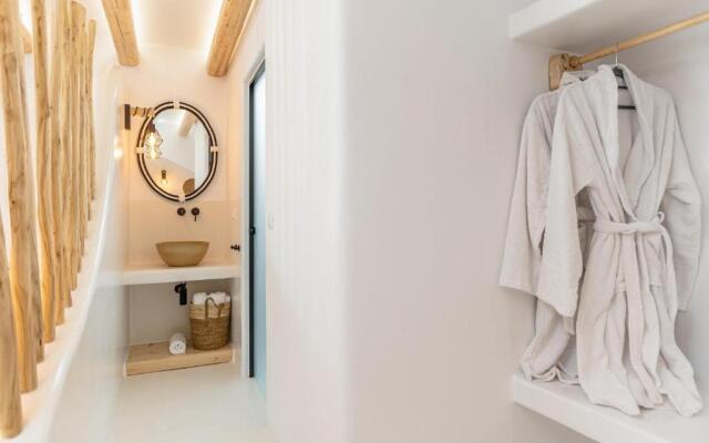 Fanis Hotel