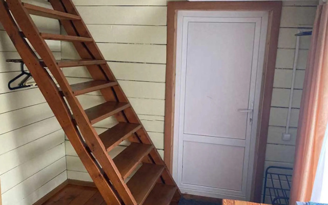 Усадьба у берега Надежды