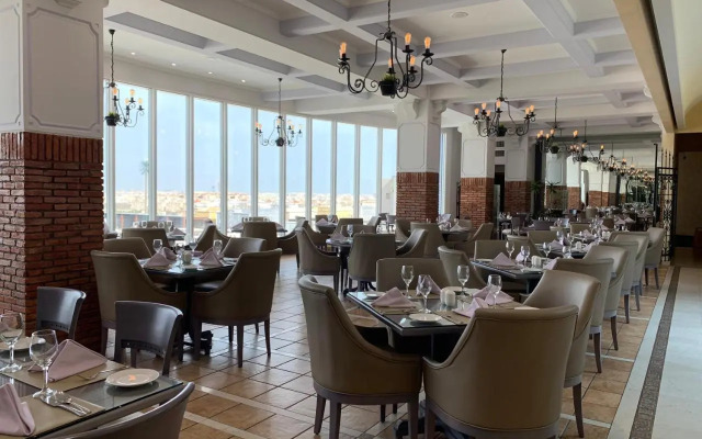 Carlton Al Moaibed Hotel