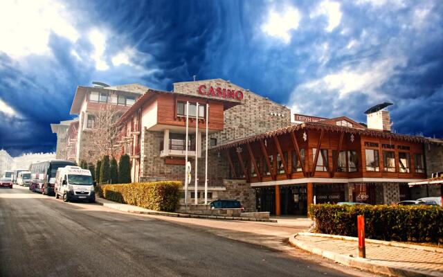 Platinum Hotel & Casino Bansko