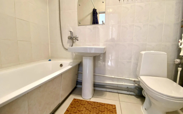 Декабрист на улице Бабушкина 99