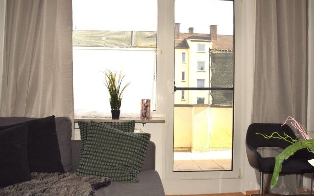 Cosy Apartment in Oberhausen With Balcony