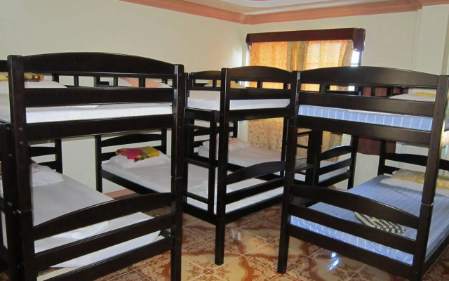 Golden Stallion Suites