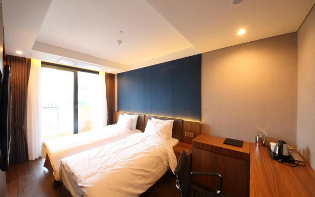 Benikea The H Hotel