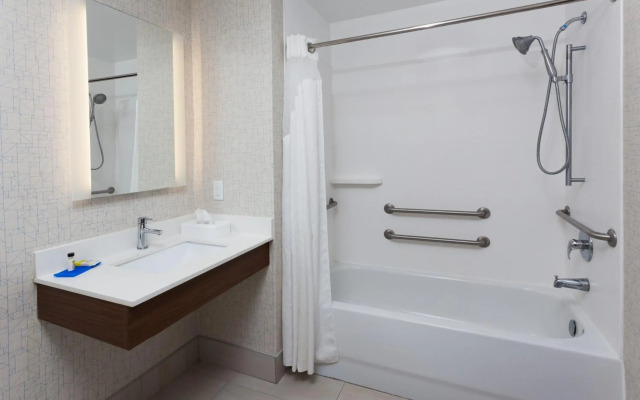 Holiday Inn Express Dothan North by IHG