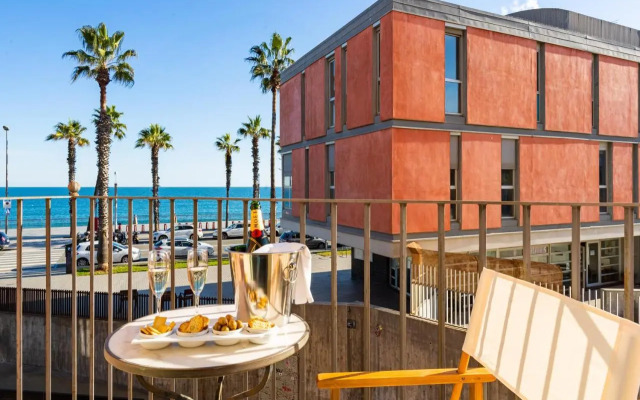 Kronos on the beach Suite 2