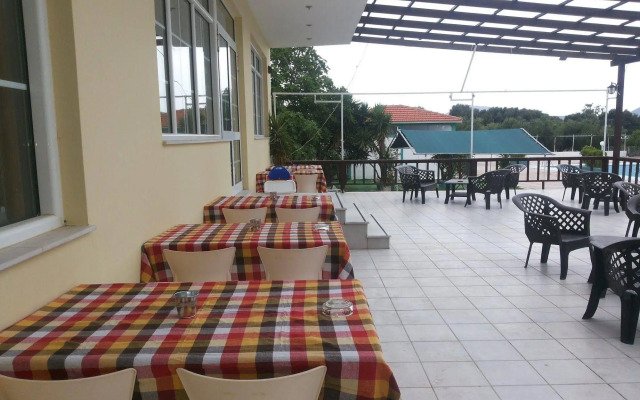 Terra Mare Hotel