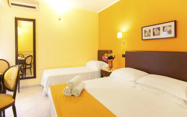 Hotel Tuscolana